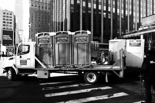 Affordable portable toilet rental in Guthrie, KY